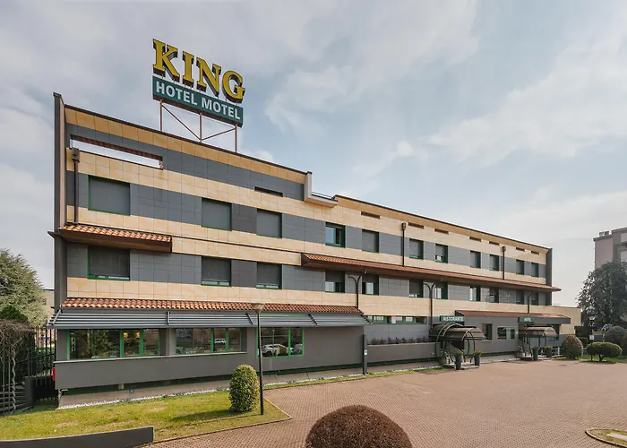 Hotel King, By R Collection Hotels
