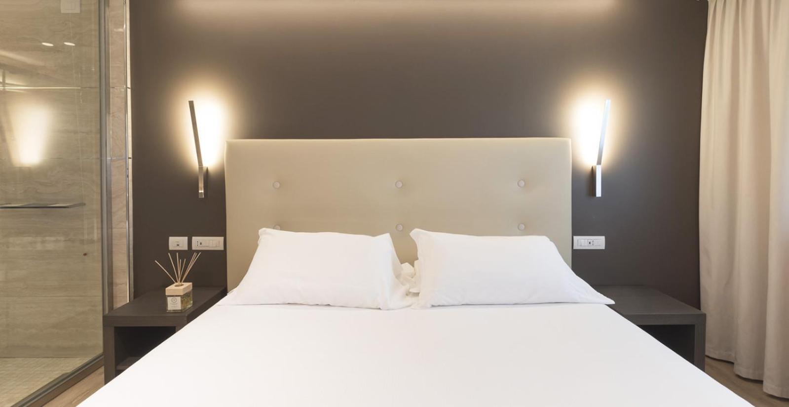 Hotel King, By R Collection 4*
